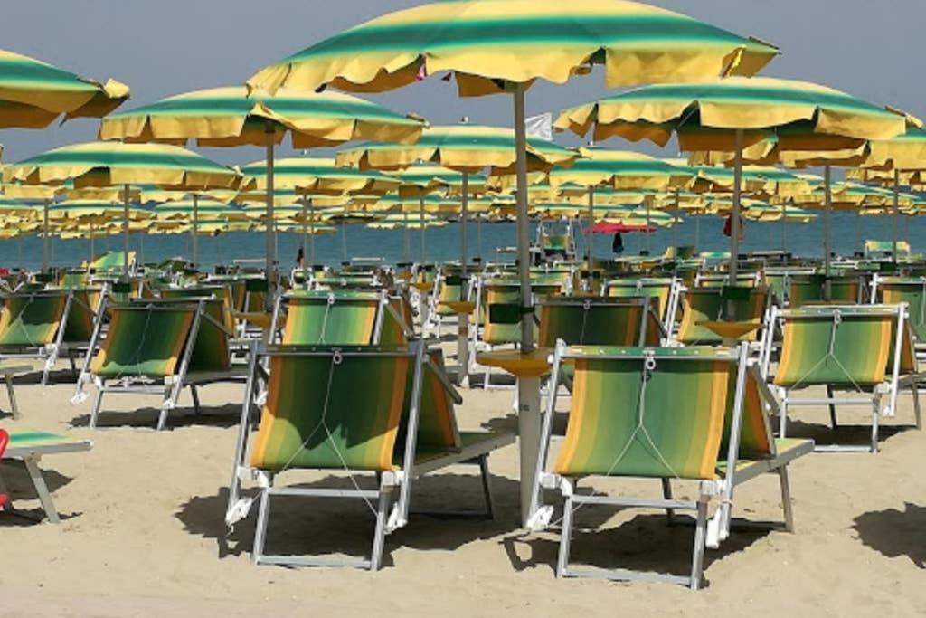 Bilocale Vista Mare Appartement Fano Buitenkant foto